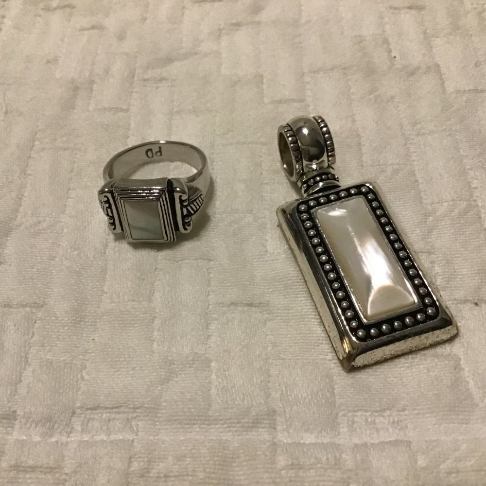 Authentic Premier Design Set, Ring And Pendant - image 4